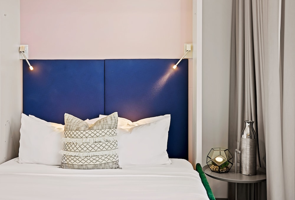 Harthall Hotel - photo 24