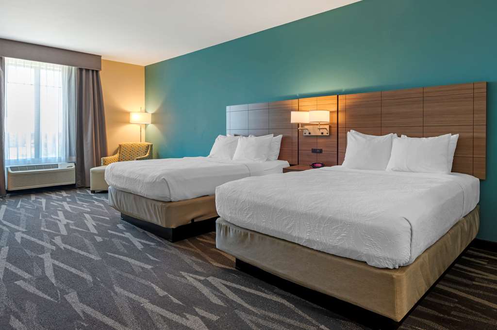 Best Western Plus Centralia Hotel & Suites - photo 22