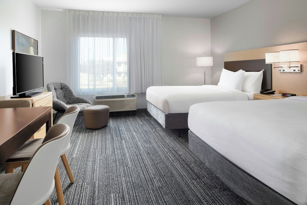 TownePlace Suites by Marriott Laredo - photo 14