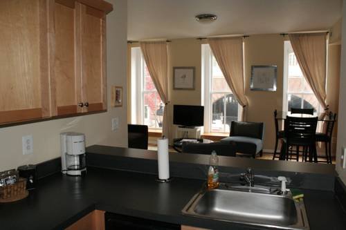 Celies Waterfront Inn in Baltimore, United States