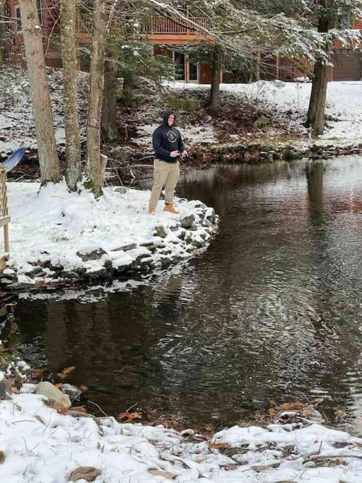 Peaceful Gateway to Island Creek Cottage — 4-Star Luxury Hotel in East Stroudsburg, United States