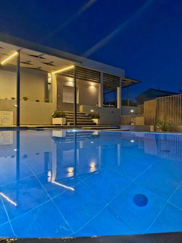 Villa Felmar — 4-Star Luxury Hotel in Kalamata, Greece
