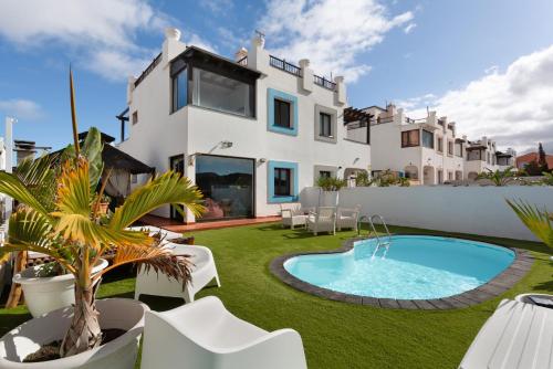 Villa Zen — 4-Star Luxury Hotel in Corralejo, Spain