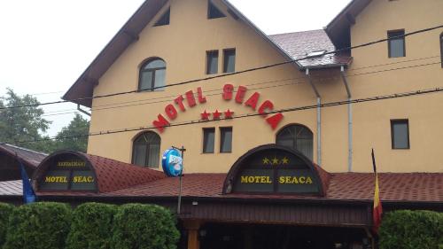 Motel Seaca in Calimanesti, Romania