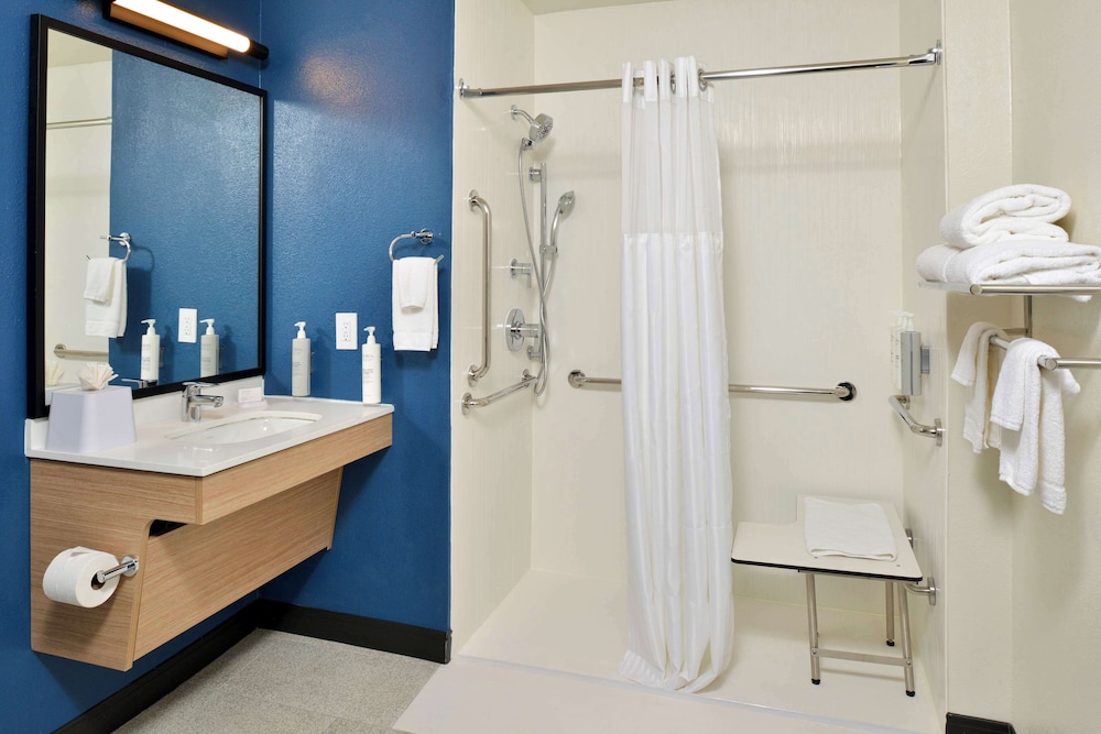 Spark by Hilton Dallas Medical District Love Field - photo 42
