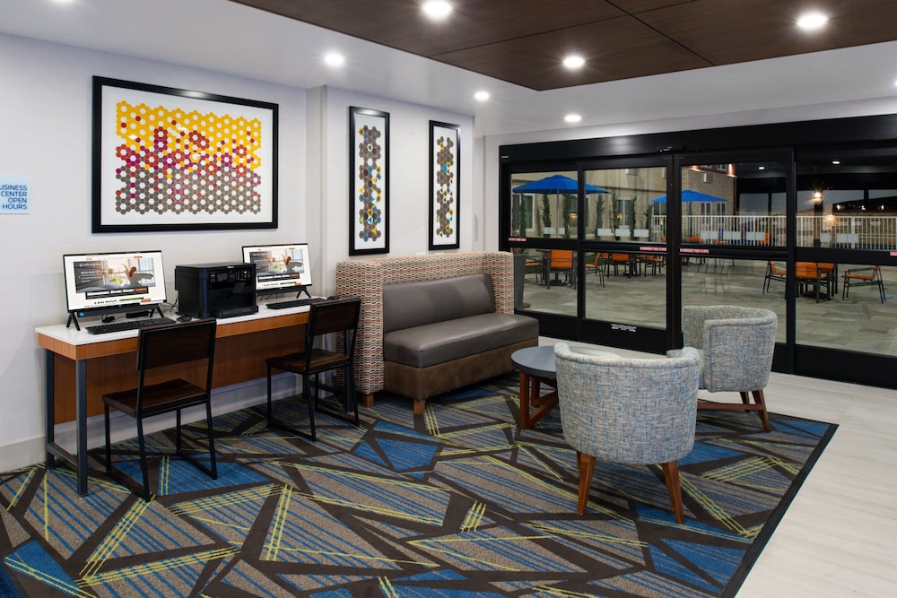 Holiday Inn Express Santa Rosa North an IHG Hotel - photo 4