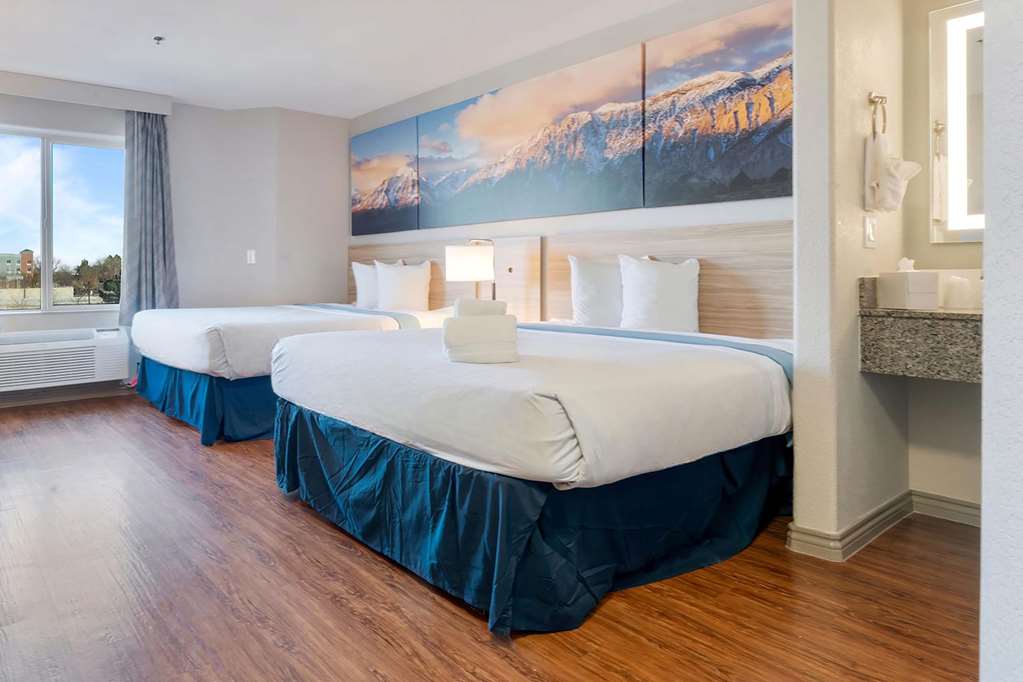 Days Inn by Wyndham Thornton - photo 10