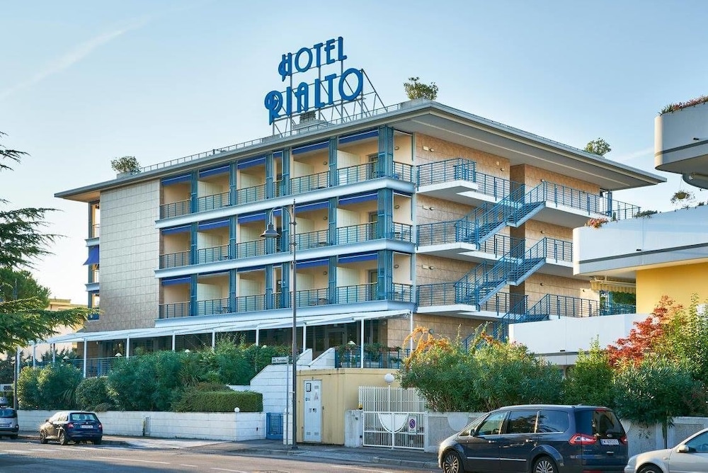 Hotel Rialto — hotel in Grado