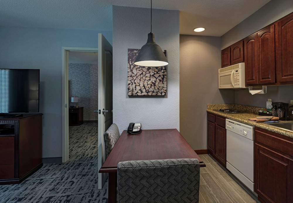 Homewood Suites by Hilton Fort Collins - photo 18
