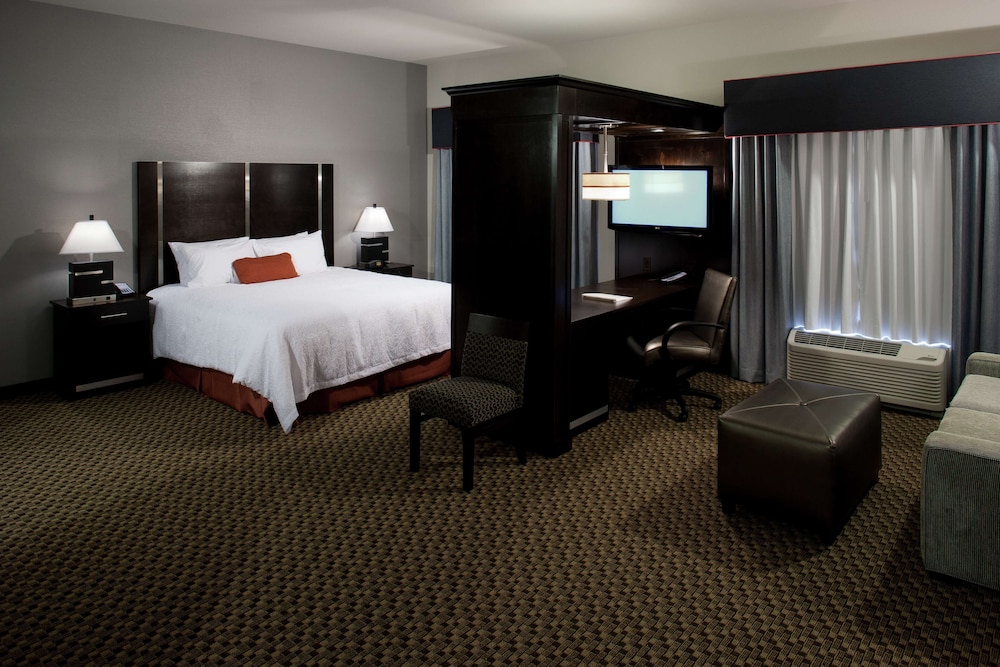 Hampton Inn & Suites Marksville - photo 8