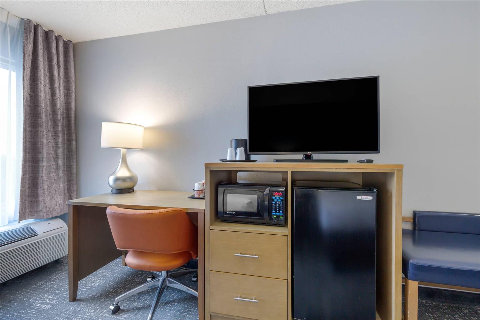 Comfort Inn & Suites Alexandria West - photo 16
