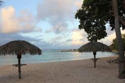 VILLA DONNA vue mer exceptionnelle piscine — 4-Star Luxury Hotel in Saint-Francois, Guadeloupe