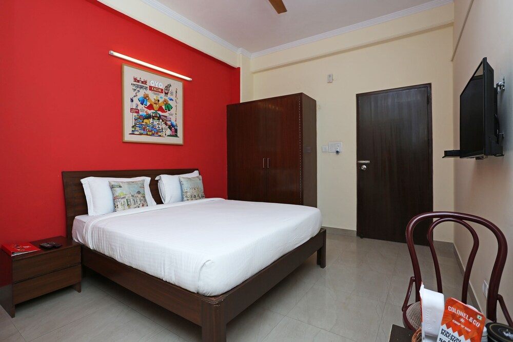 OYO Flagship 238 Noida Sector 72 - last minute hotel in Noida