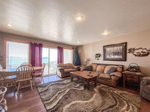Lake View Condo 874 1 — 4-Star Luxury Hotel in Garden City, United States