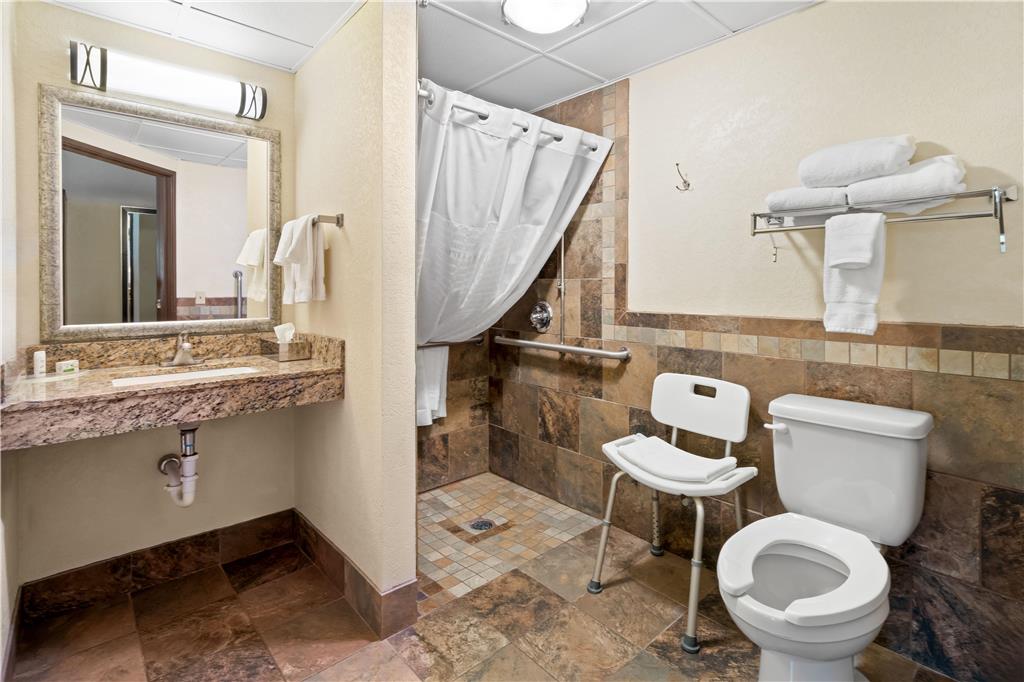 AmericInn by Wyndham Dickinson - photo 32