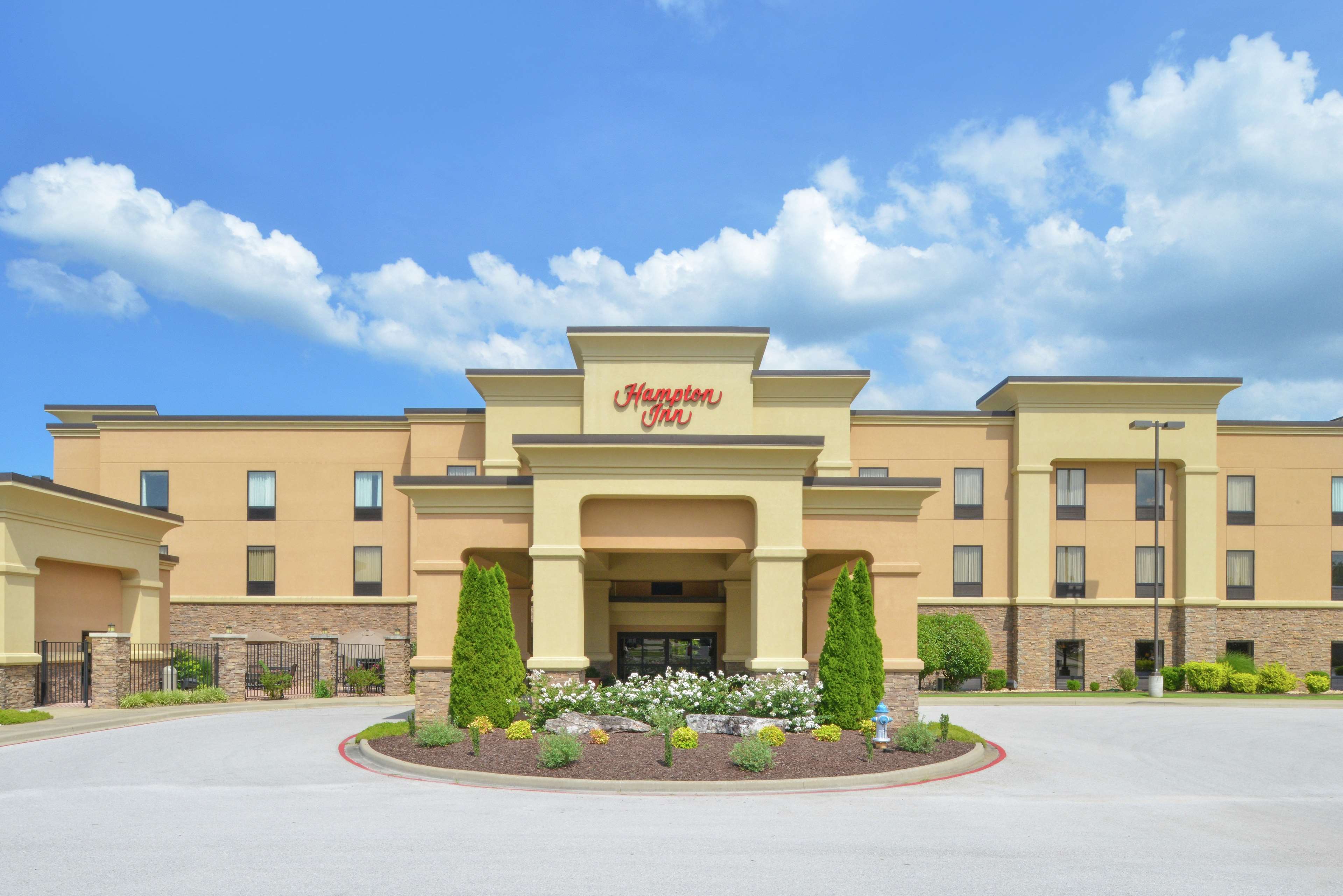 Hampton Inn Harrison - carbon neutral hotel in Harrison