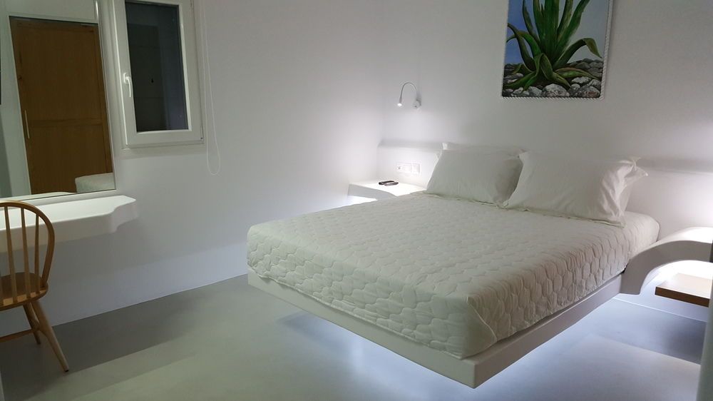 Otherview Villa — 4-Star Luxury Hotel in Mykonos, Greece
