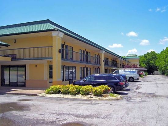 America's Best Inn Chattanooga Hamilton - photo 9