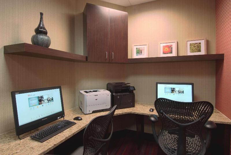 Hilton Garden Inn Rockford - photo 192