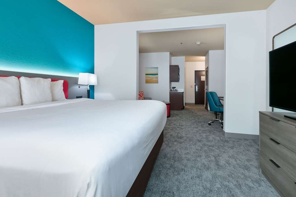 Comfort Suites Arlington Entertainment District - photo 13