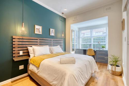 Hampton Collection Charming 1 or 2 Bedroom Serviced Apartment with Pool — 5-Star Luxury Hotel in Durban, South Africa
