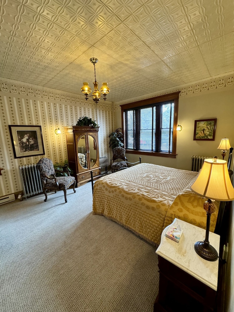 Cripple Creek Hospitality House & Travel Park - photo 7
