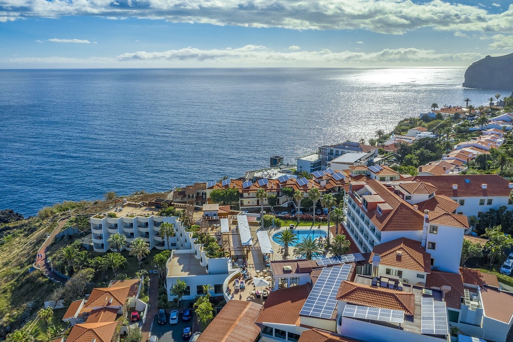 Sentido Galosol - carbon neutral hotel in Canico