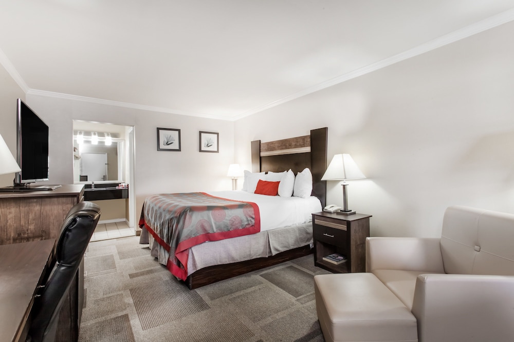 Days Inn by Wyndham Wilmington Brandywine - photo 6