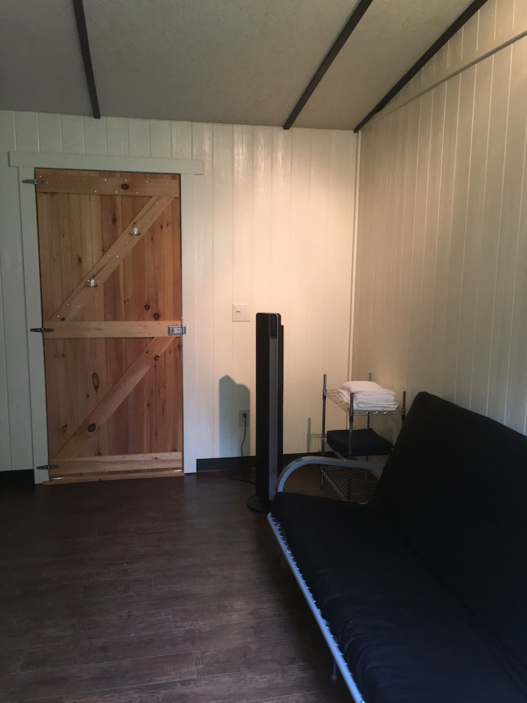 Godspeed Events & Lodging - photo 9