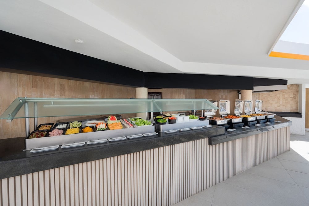 Food court