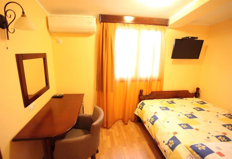 Hotel Laguna — hotel in Podgorica