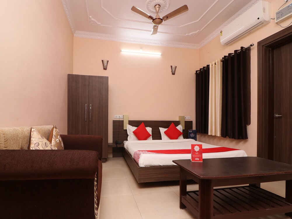 Oyo 24145 Haveli Amar Niwas — Bundi