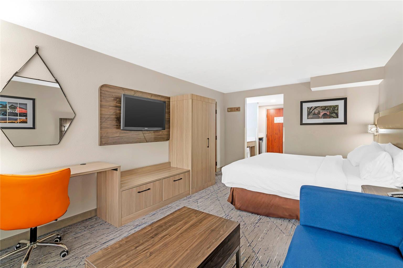 Keene Elm City Hotel an Ascend Collection Hotel - photo 7