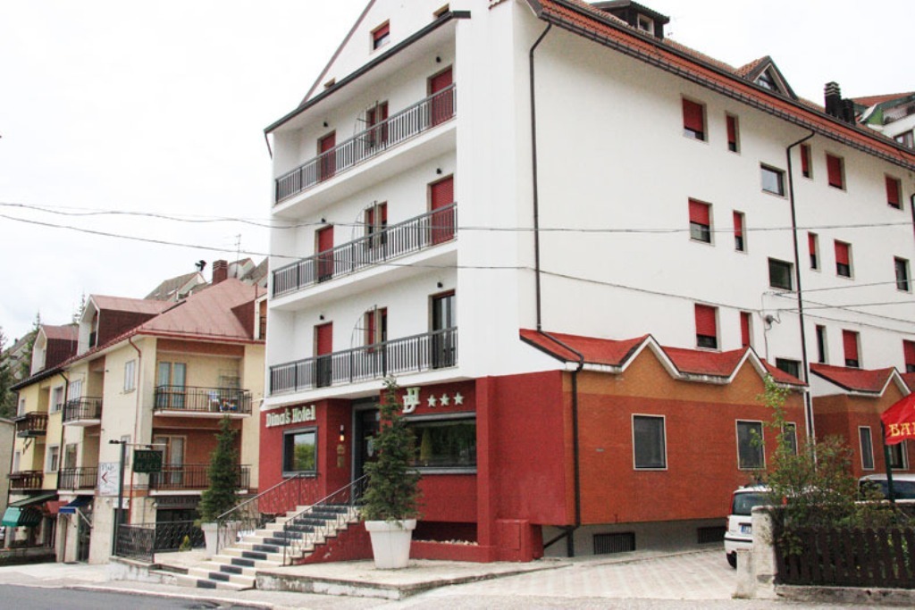Dinas Hotel — hotel in Rivisondoli