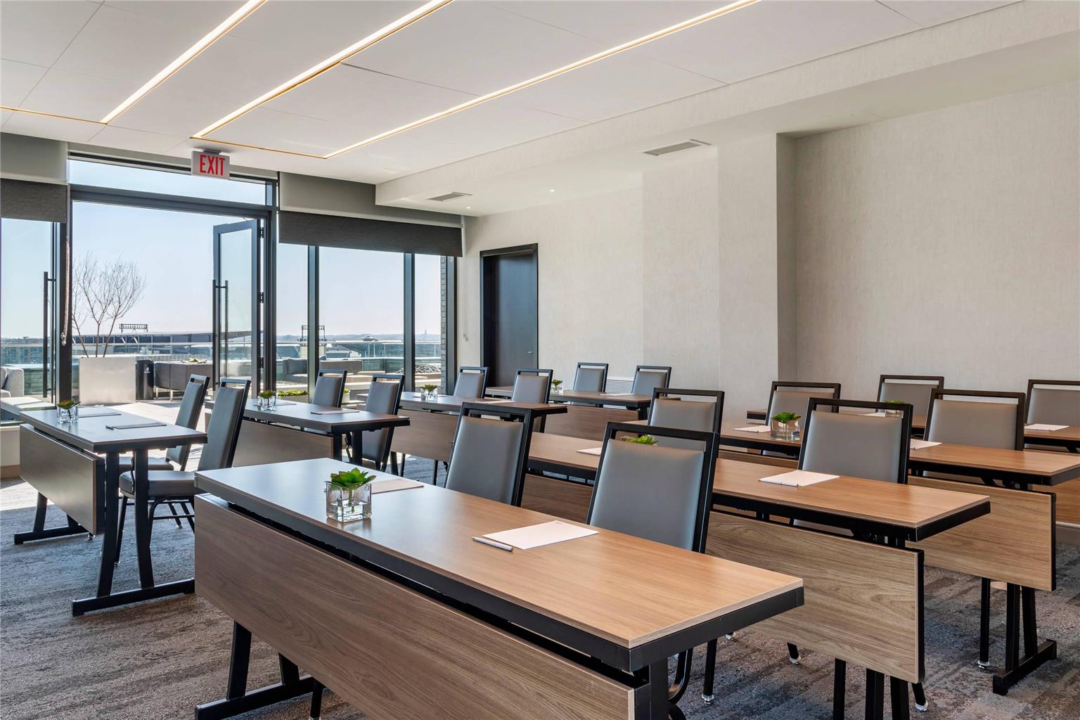 Cambria Hotel Washington D.C. Navy Yard Riverfront - photo 31