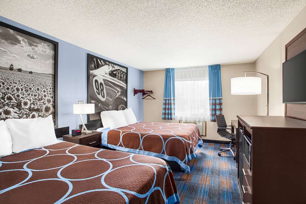 Super 8 by Wyndham Lenexa Overland Park Mall Area - photo 19