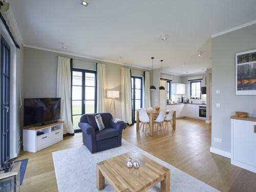 Reetland am Meer Superior Reetdachvilla mit 2 Schlafzimmern F03 in Dranske, Germany