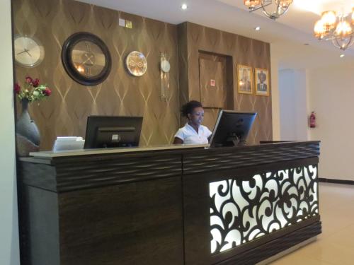 Airport Plaza Hotel — hotel in Juba