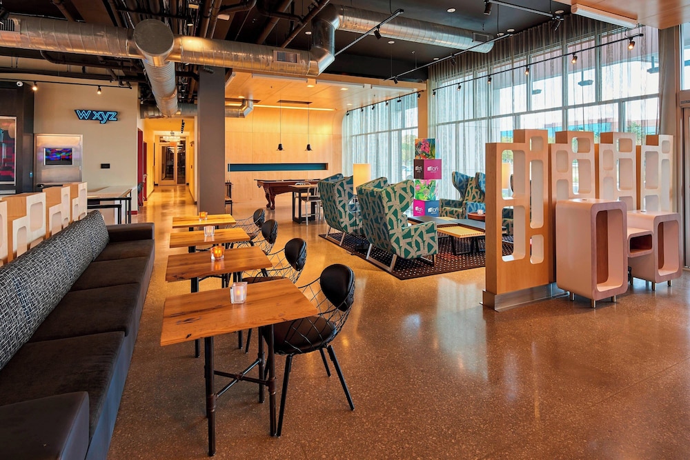 Aloft Cleveland Airport - photo 20