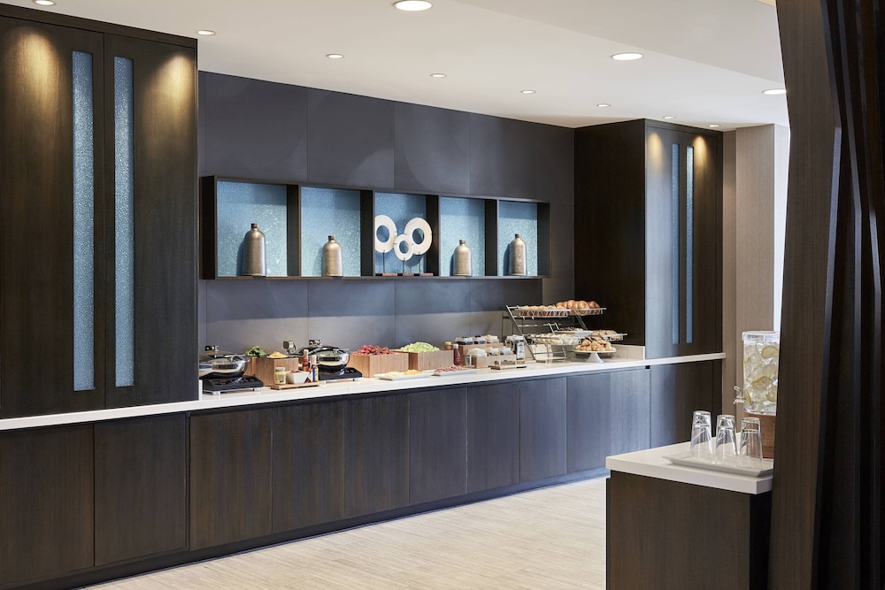 SpringHill Suites by Marriott Fort Myers Estero - photo 27