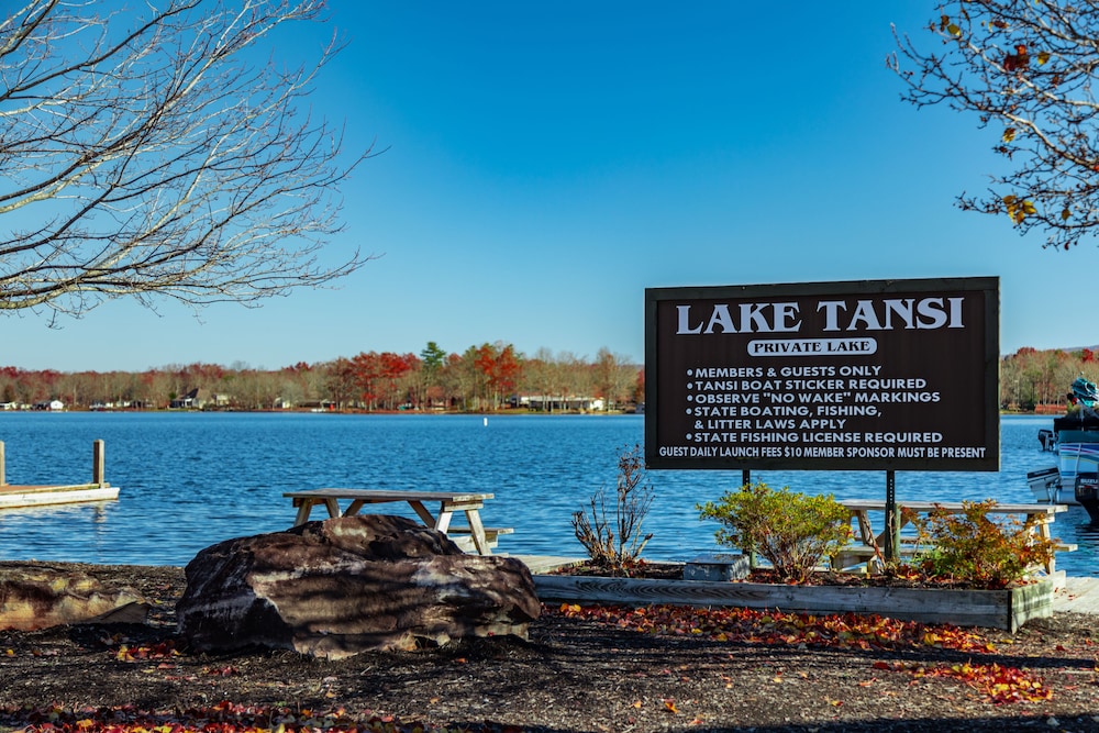 Crown Resorts at Lake Tansi West - photo 17
