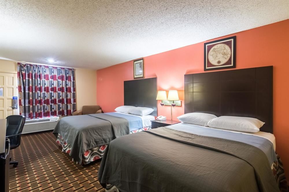 Red Roof Inn & Suites San Angelo - photo 16