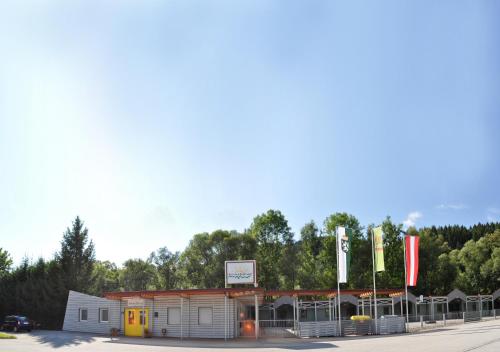 Gästedorf Waldheimat — hotel in Langenwang