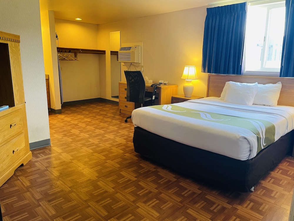 America's Best Value Inn Sandpoint - photo 9