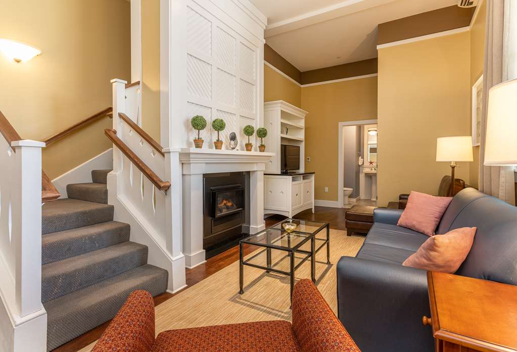 Inn At Diamond Cove - photo 20