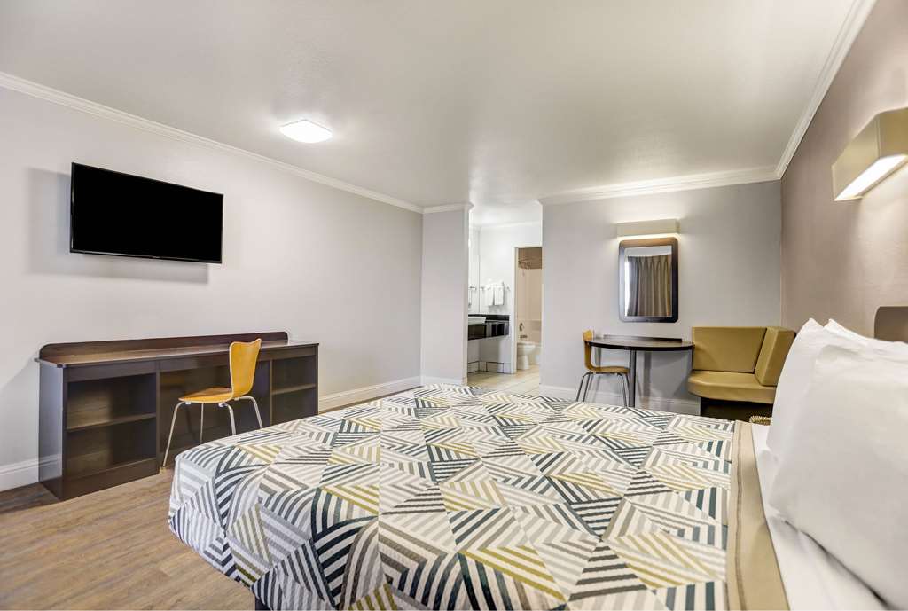 Motel 6 Lodi CA - photo 20
