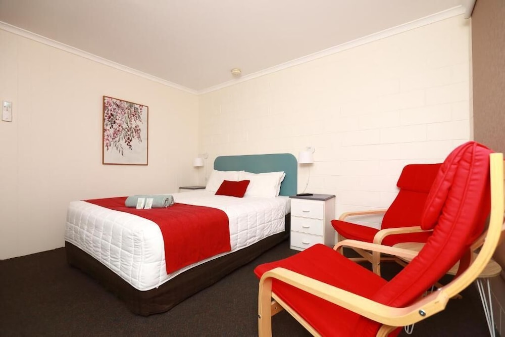 Albatross Motor Inn in Lakes Entrance, Australia