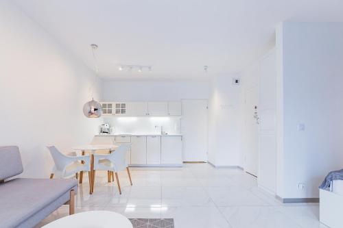 Odra View Apartments III — 4-Star Luxury Hotel in Wroclaw, Poland