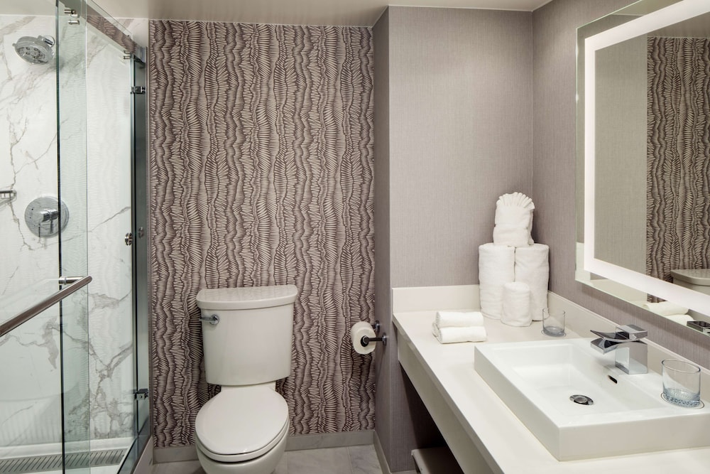 Whitney Peak Hotel Reno Tapestry Collection by Hilton - photo 20