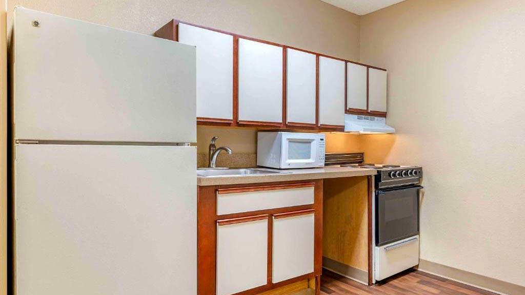Studio 6 Extended Stay Florence KY Meijer Dr. Cincinnati - photo 15